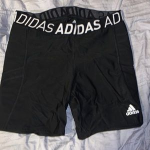 Women’s Sliding Shorts